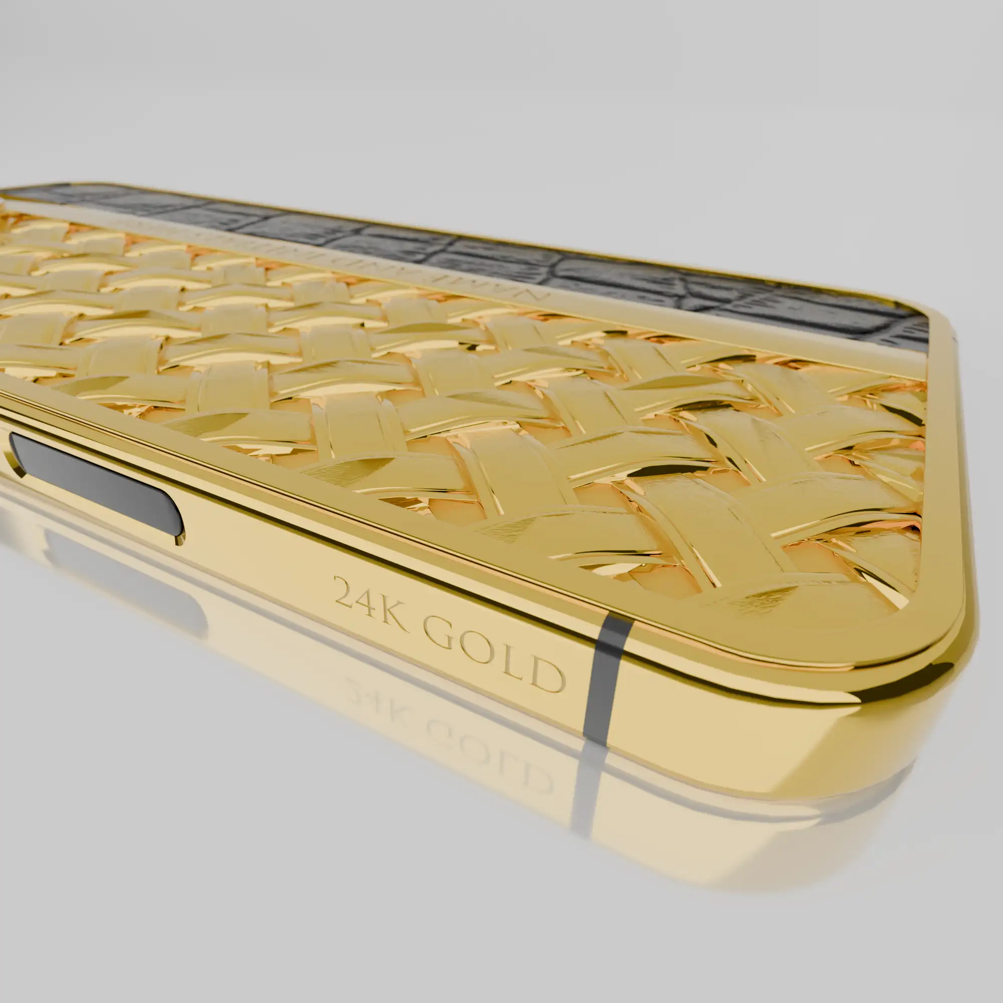 Gold 16 Plus leather design